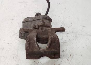 ZACISK HAMULCOWY PRAWY AUDI A4 B9 A5 8W0615406AA