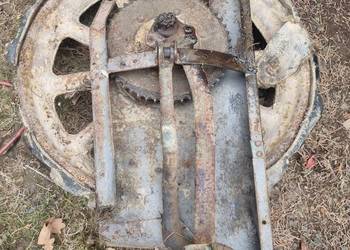 Koło żeliwne z wahaczem