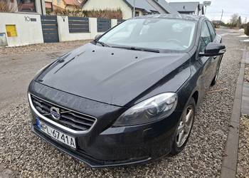 Volvo V40 1.6d - FULL OPCJA -