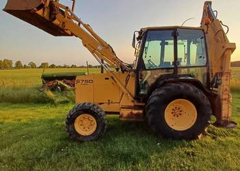 Koparko ładowarka ford 675D - New holland