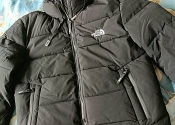 Kurtka zimowa The North Face - ciepła i wygodna, odpinany kaptur, rozmiar L