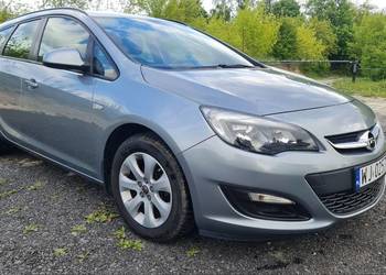 OPEL ASTRA SPORTS TOURER