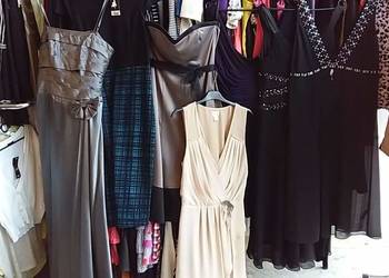 DUZO ODZIEZ UZYWANA OUTLET BUTIK worki do sklepu SUKIENKI