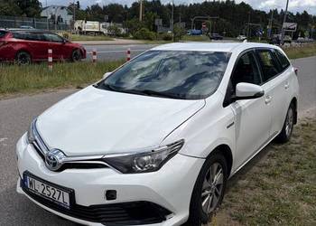 Toyota Auris hybryda