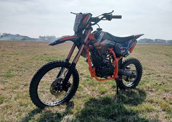 Sprzedam crossa kxt proo 150 w bardzo dobrym stanie