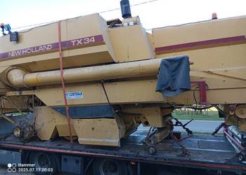 Sprowadzony Kombajn NEW HOLLAND TX34 z sieczkarnia ,4,5 m,