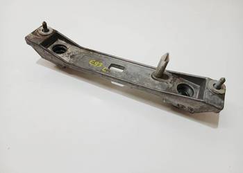 UCHWYT ŁOŻYSKA GŁÓWNEGO LEWY BMW E93 7157263