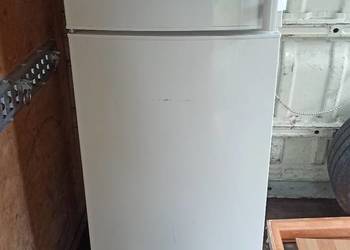 Lodówka Electrolux 140 cm wysokości