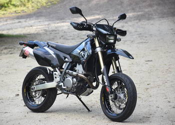 2006 Suzuki DRZ 400 SM Supermoto. Yoshimura