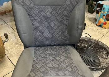 Fotel kierowcy Opel Vivaro A