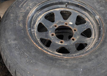 Opony zimowe 255/70R15C 112/110S