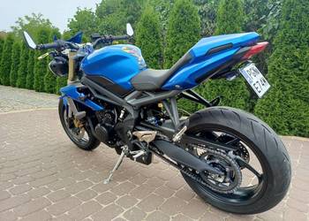 Triumph street triple 675
