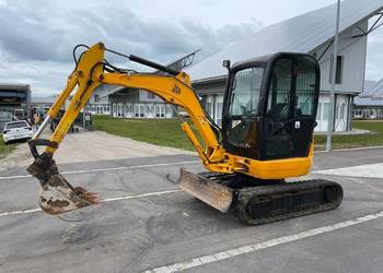 Minikoparka JCB 8025
