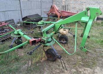 Przetrząsarka karuzelowa DEUTZ-FAHR KH 2.44 4,4 m. claas, fella