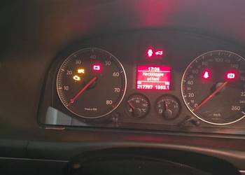 Sprzedam VW Touran 2005 - 2.0 FSI