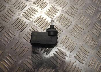 SILNICZEK REGULACJI LAMPY SEAT ALTEA 5P0941295