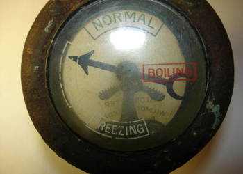 Wskaznik temperatury cieczy w chłodnicy z lat 1920