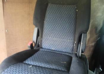 Fotel drugi rząd Ford S-Max 2008.