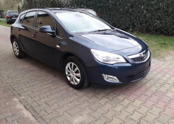 Opel Astra j, 1.4turbo, orginał, sprowadzony