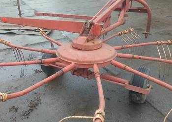 Zgrabiarka Niemeyer ta 330 na części