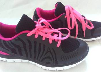 BUTY sportowe Damskie letnie r. 37,5 WYGODA stan bdb