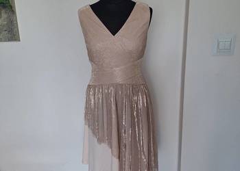 Piekna błyszcząca nude beżowa sukienka Orsay 38 elegancka na impreze