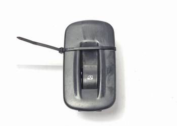 PRZYCISK RENAULT TRAFIC II 8200506740