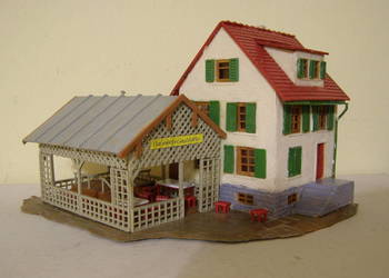 Domek na makietę Nr 39 , kolejka , skala H0