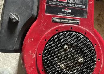Silnik Briggs & Stratton o mocy 12,5 KM, traktorek, kosiarka,