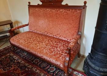 Zabytkowa eklektyczna sofa i fotel