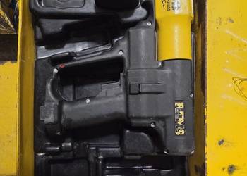 Zaciskarka duzy rems