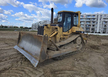 Spycharka gąsienicowa, spych CATERPILLAR CAT D5H - 13.1 t + zrywak, 2772 m…