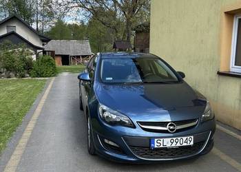 Opel Astra J 1.6 benzyna