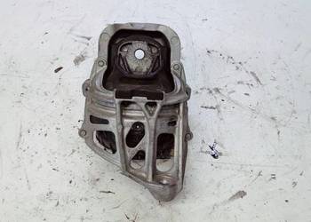 ŁOŻE PODUSZKA SILNIKA LEWA AUDI A6 Q7 4M0199371B