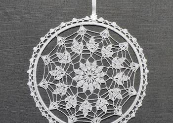 Zawieszka ozdoba na okno szydełkowa 22cm (Z132)