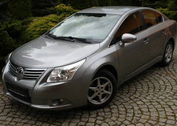Toyota Avensis 147 KM Benzyna Przebieg 96 tys km Sedan III (2009-)