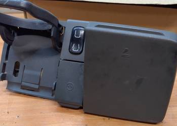 Mercedes Vito F W638 Cup Holder uchwyt na napój popielniczka gniazdko