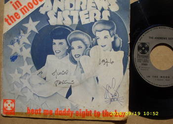 THE ANDREWS SISTERS--IN THE MOOD ; Singiel winyl.