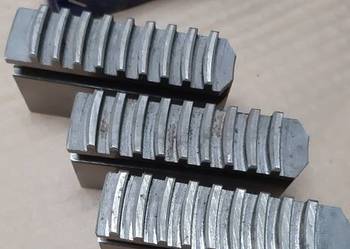 Szczęki do uchwytu  200