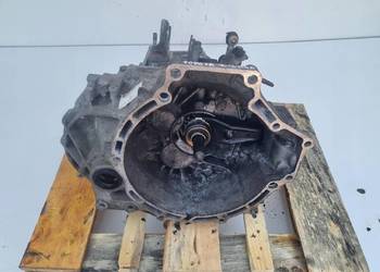 Toyota Corolla Verso II 2.2 D4D SKRZYNIA BIEGÓW manualna MANUAL