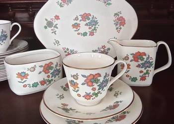 Serwis do herbaty. MADRIGAL, H- 5014 Royal Doulton