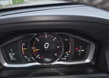Volvo  XC60 2,4 d5 salon PL.