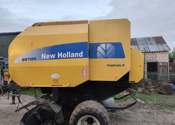 New Holland BR 7060