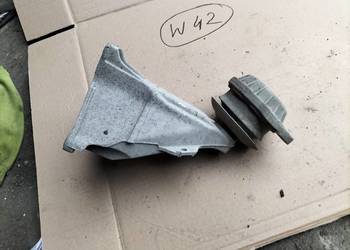 AUDI 80 B4 80B4 2.0 ABT ŁAPA + PODUSKA SILNIKA 8A0199308 8A0199382