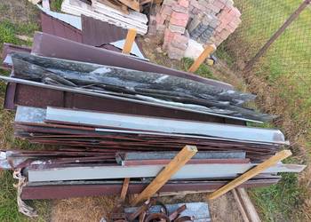 Grube gąsiory blaszane 1 mm (kalenice). Stalowe, pancerne z lat 90 tych