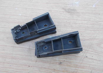 Megane II 04r uchwyt mocowanie 8200162353