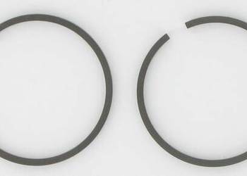 Zestaw pierścieni tłokowych 130086050