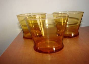 szklanka - bursztynowe szkło