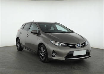 Toyota Auris Hybrid