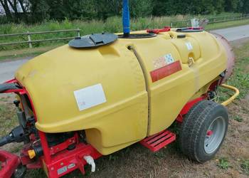 Sprzedam opryskiwacz sadowniczy 1500l
